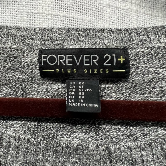 Forever 21 Gray Cropped Sweater - Plus Size 0x - Picture 2 of 3